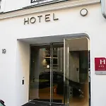 Hotel Odyssey 3*